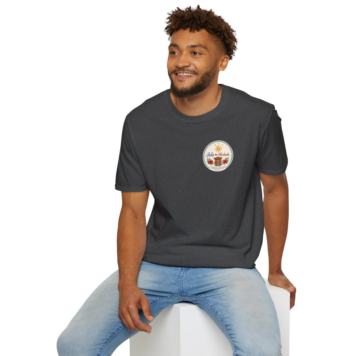 Isla Mercado Floral Tiki Graphic T-Shirt