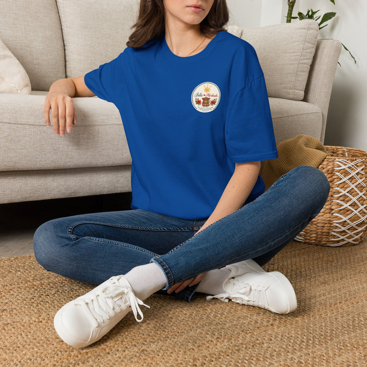 Isla Mercado Floral Tiki Graphic T-Shirt